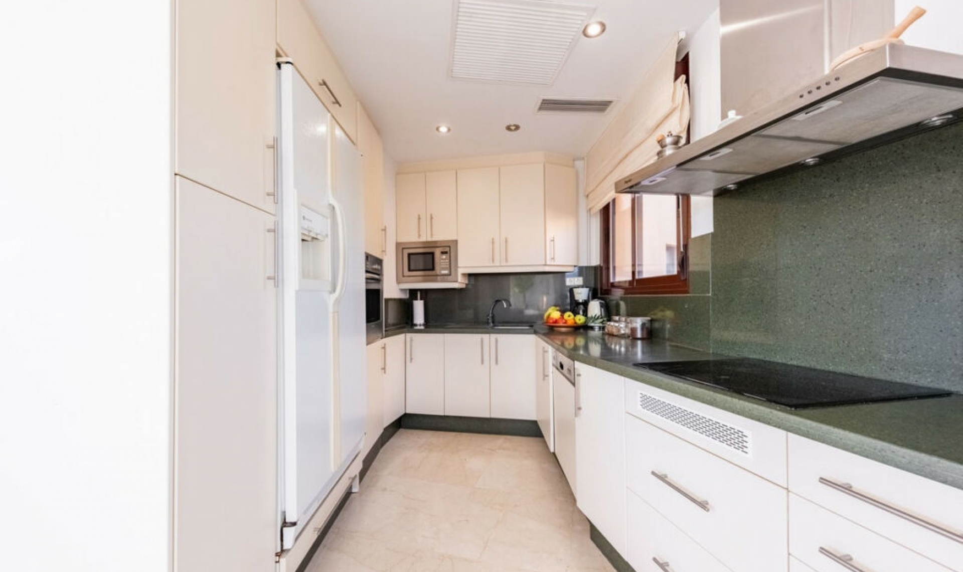 Resale - Apartment -
Costalita