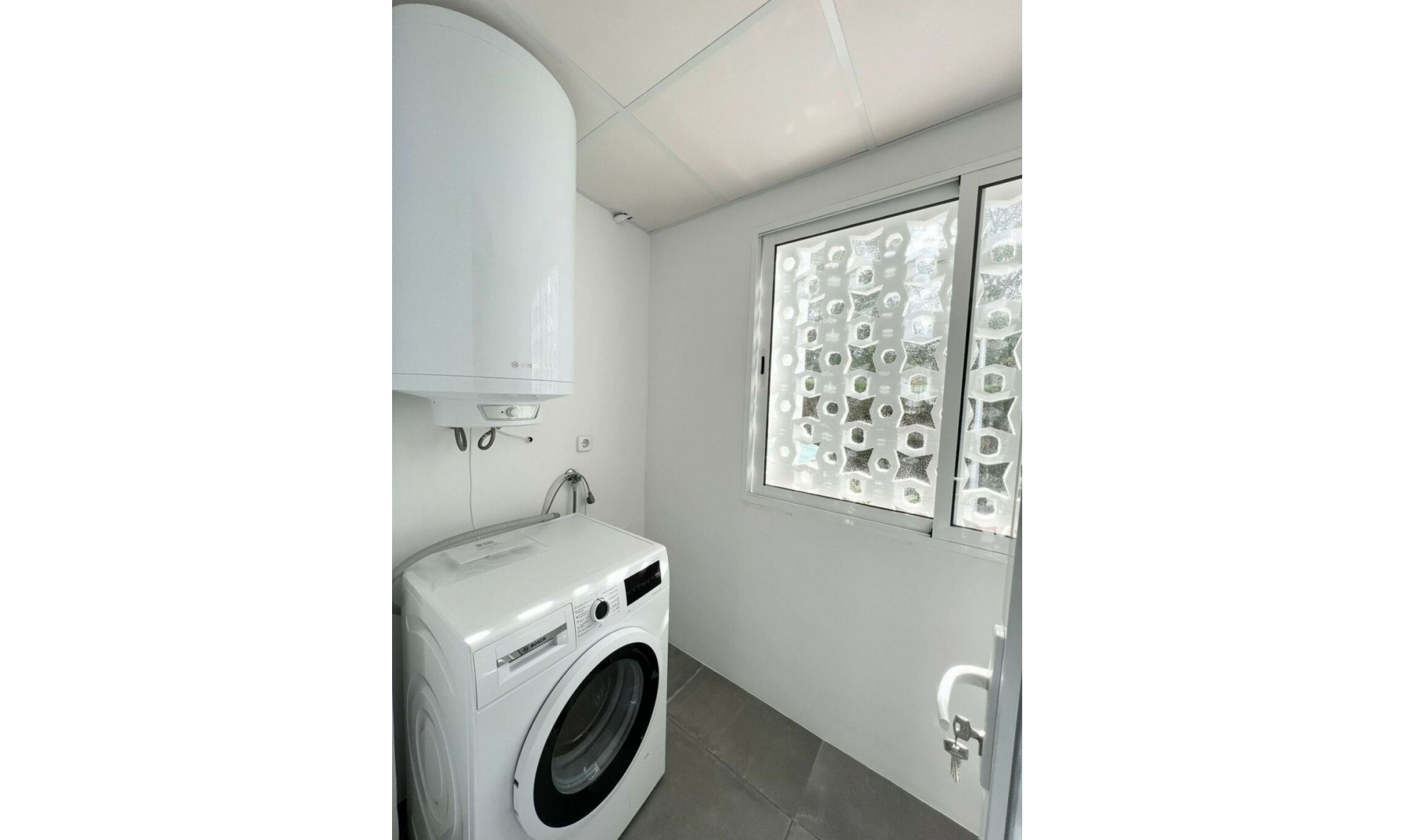 Resale - Apartment -
Costalita