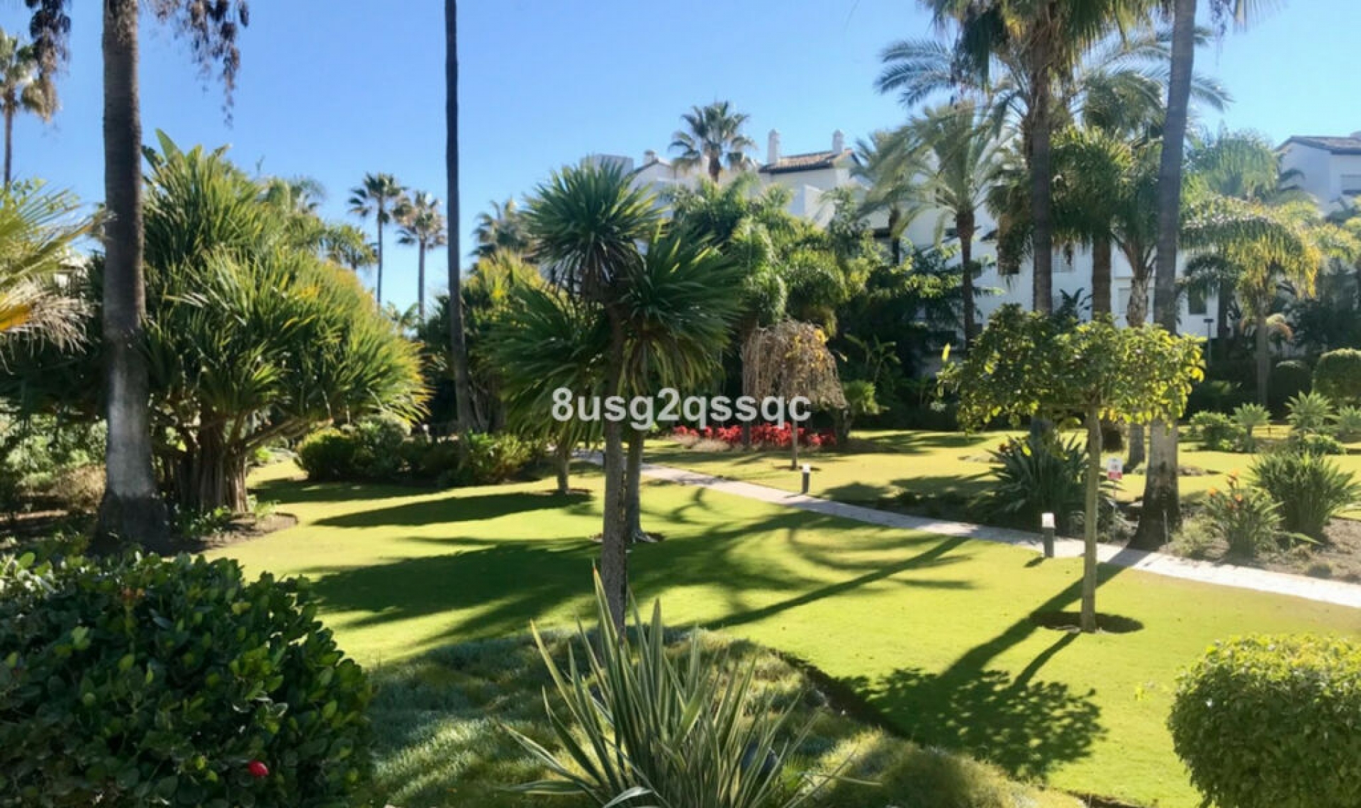 Resale - Apartment -
Costalita