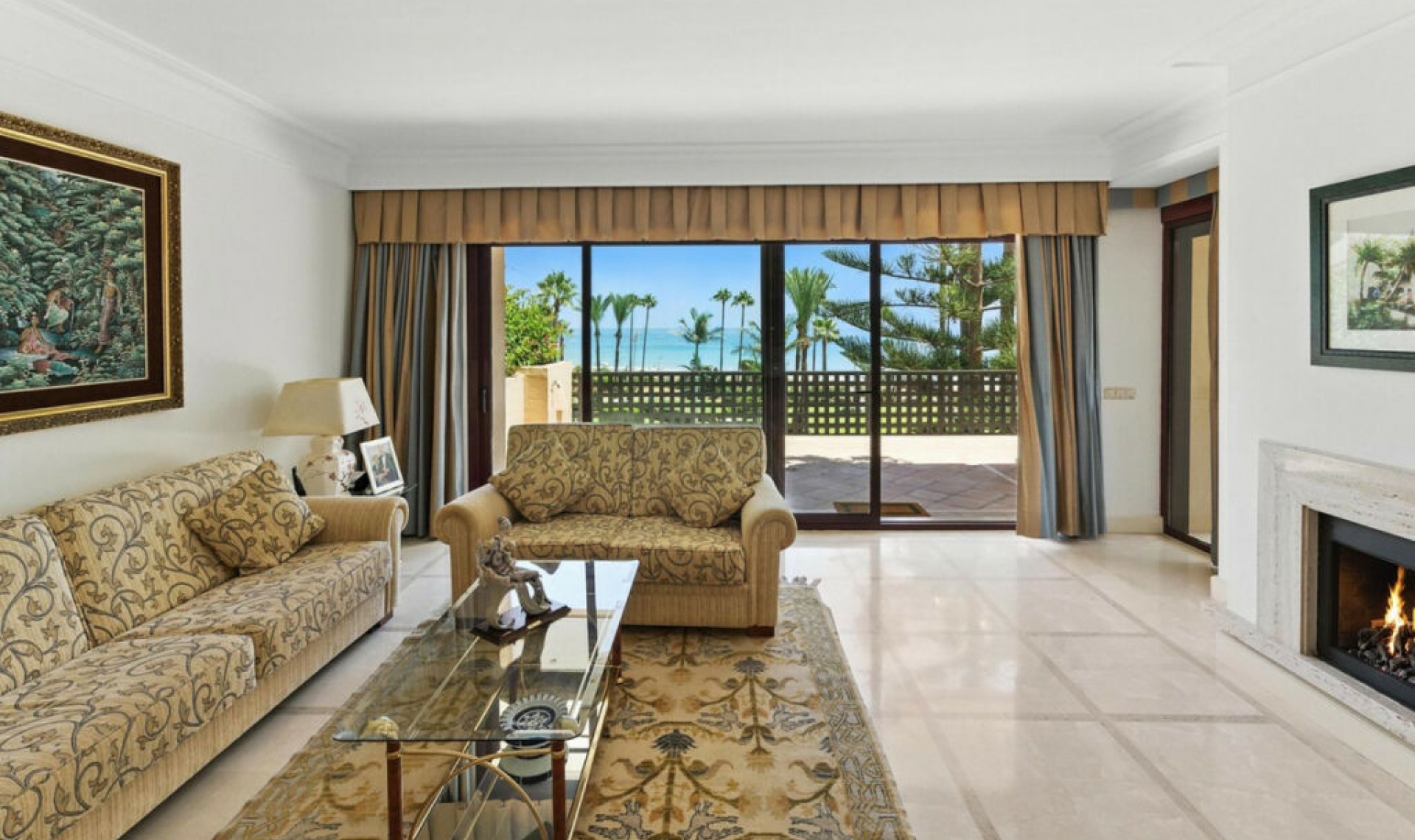 Resale - Apartment -
Costalita