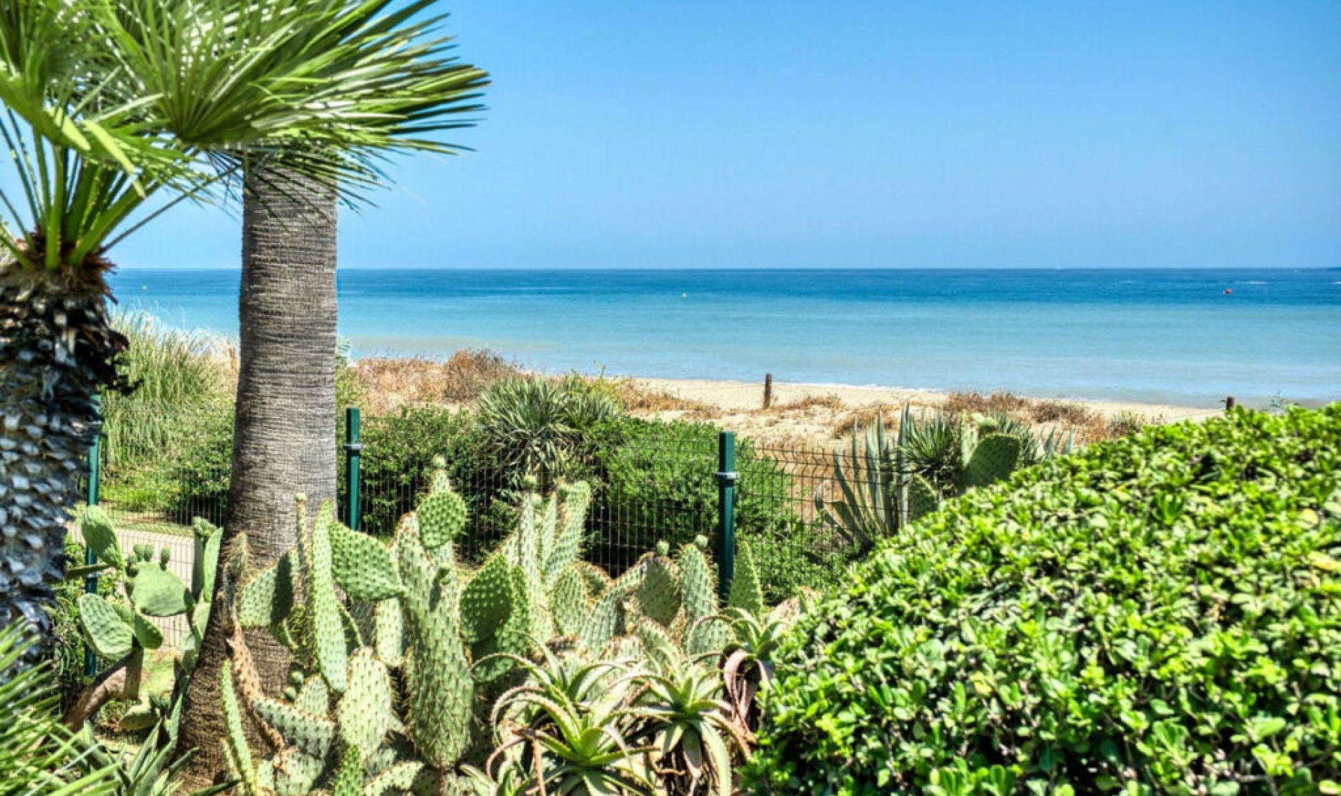Resale - Apartment -
Costalita