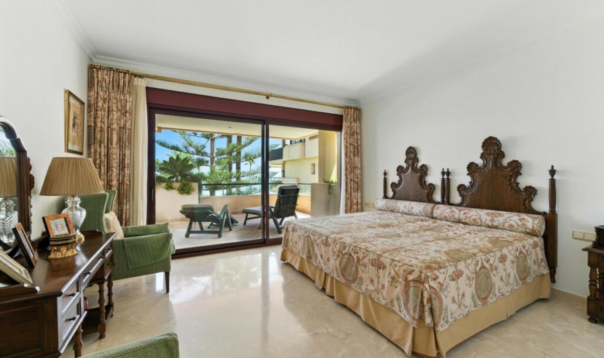 Resale - Apartment -
Costalita