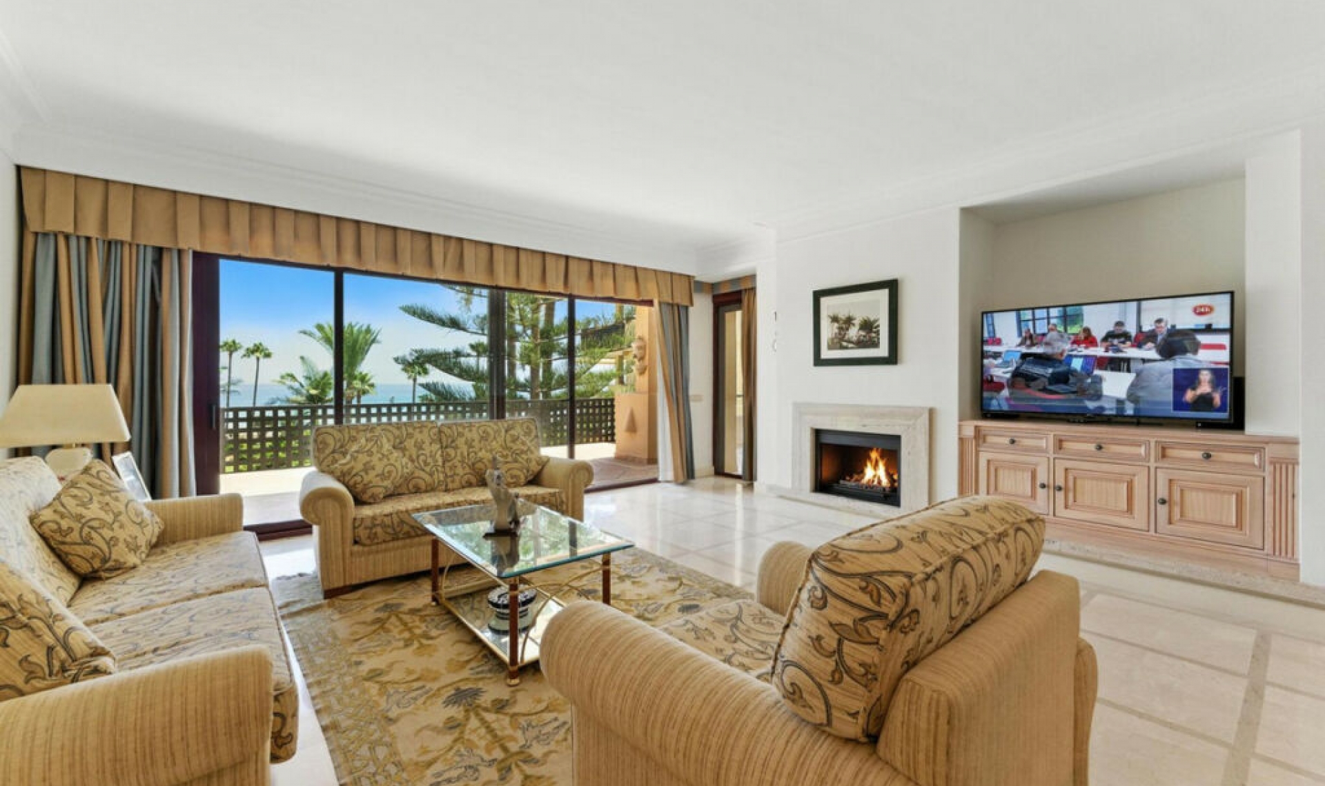 Resale - Apartment -
Costalita