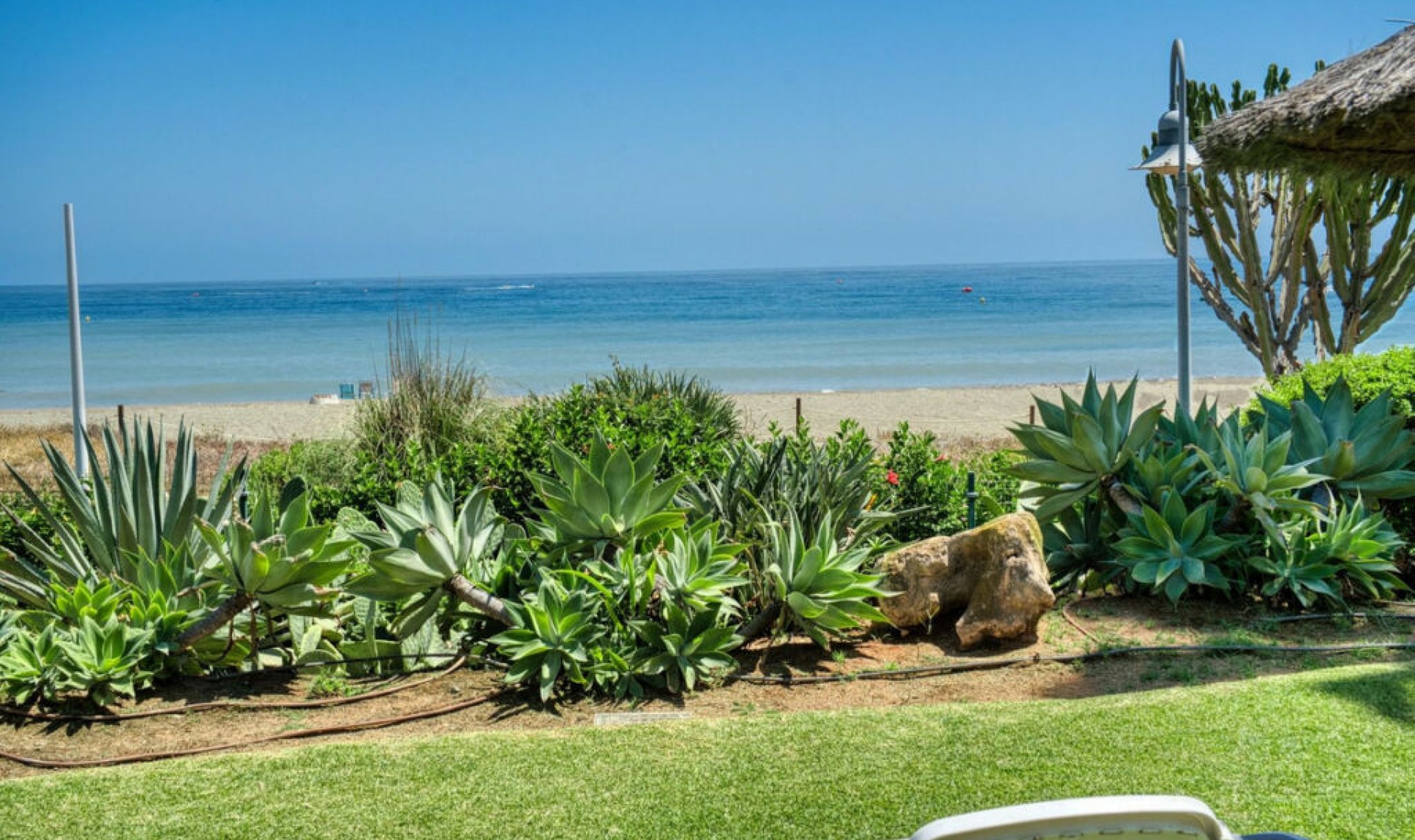 Resale - Apartment -
Costalita