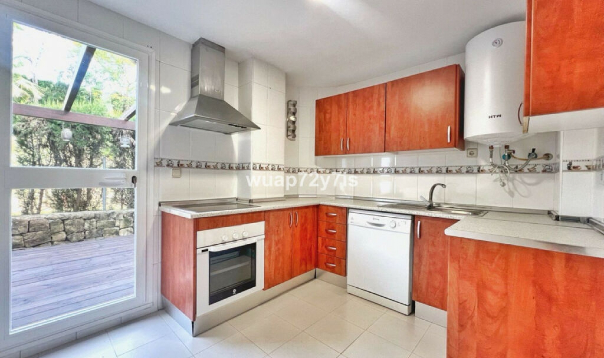 Resale - Apartment -
Costalita