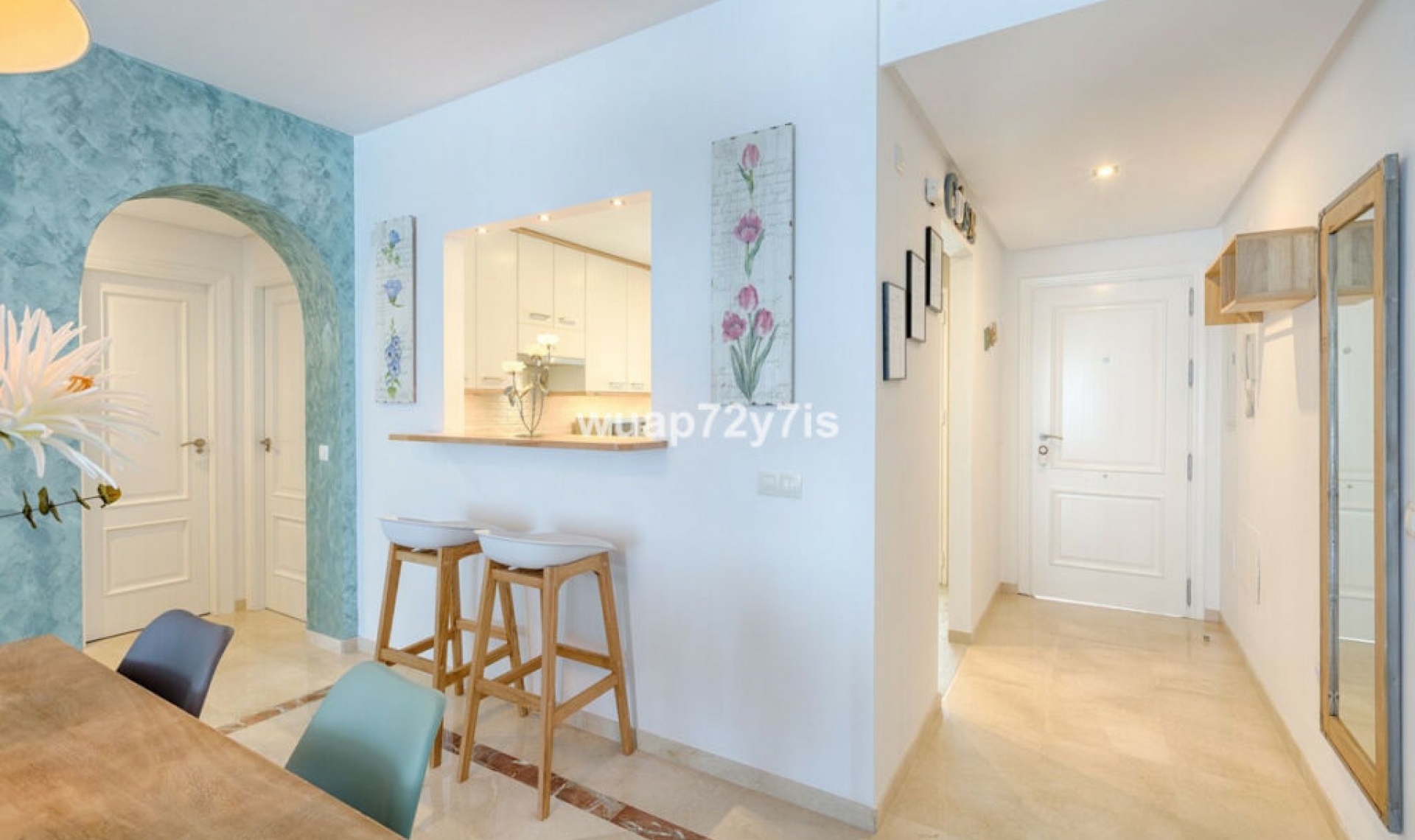 Resale - Apartment -
Costalita