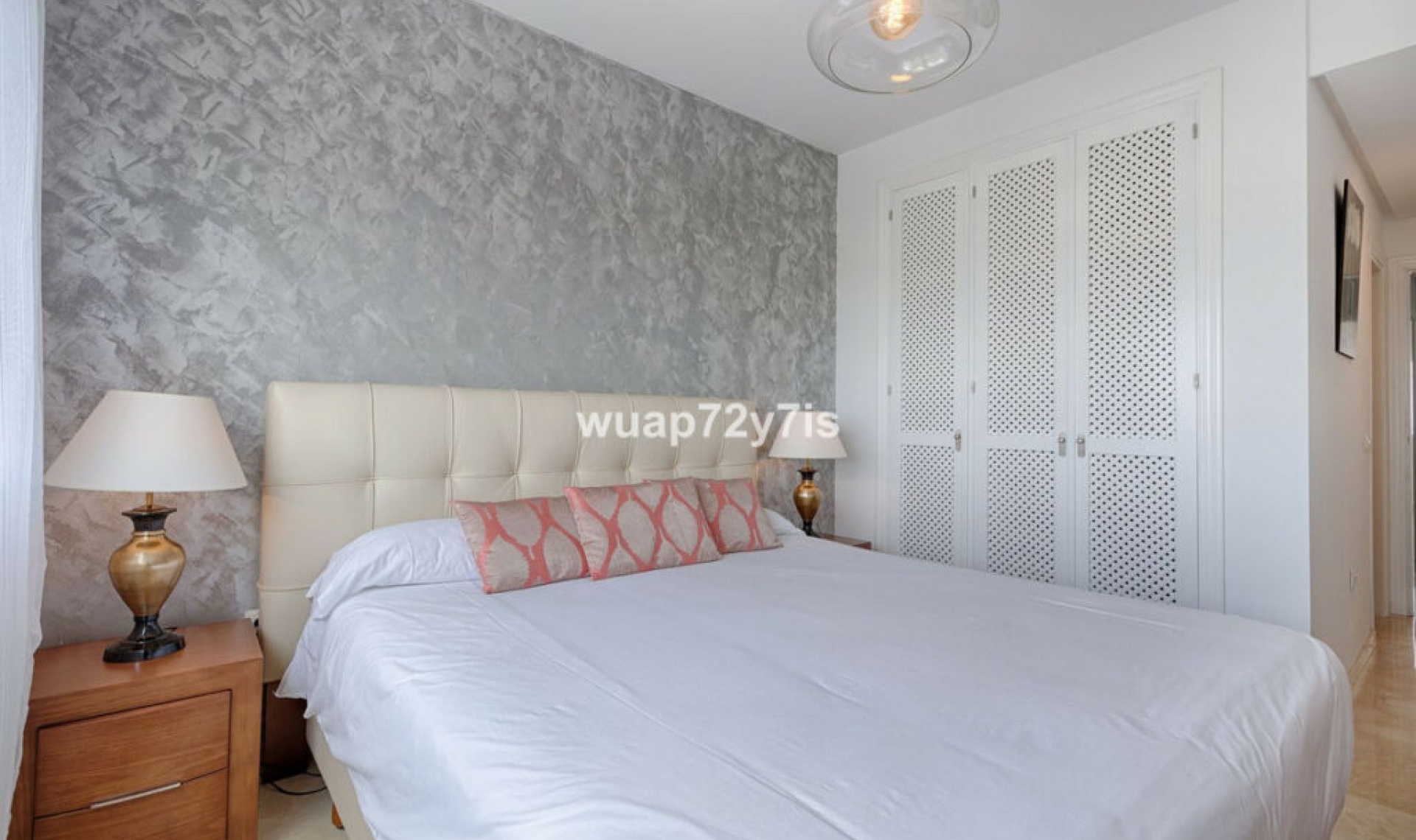 Resale - Apartment -
Costalita