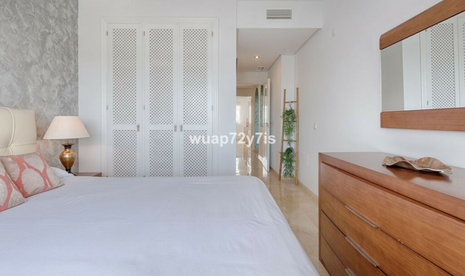 Resale - Apartment -
Costalita