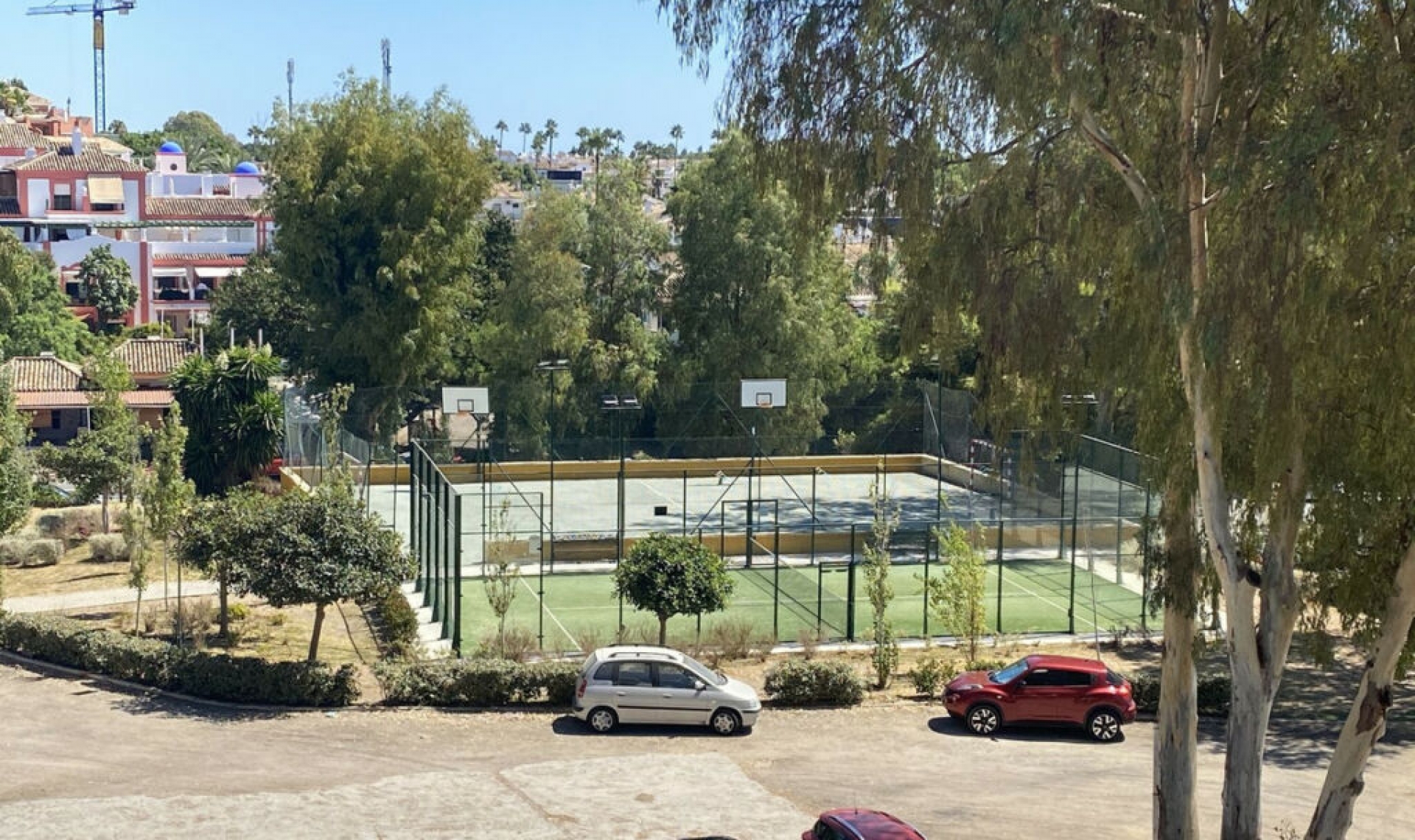 Resale - Apartment -
Diana Park