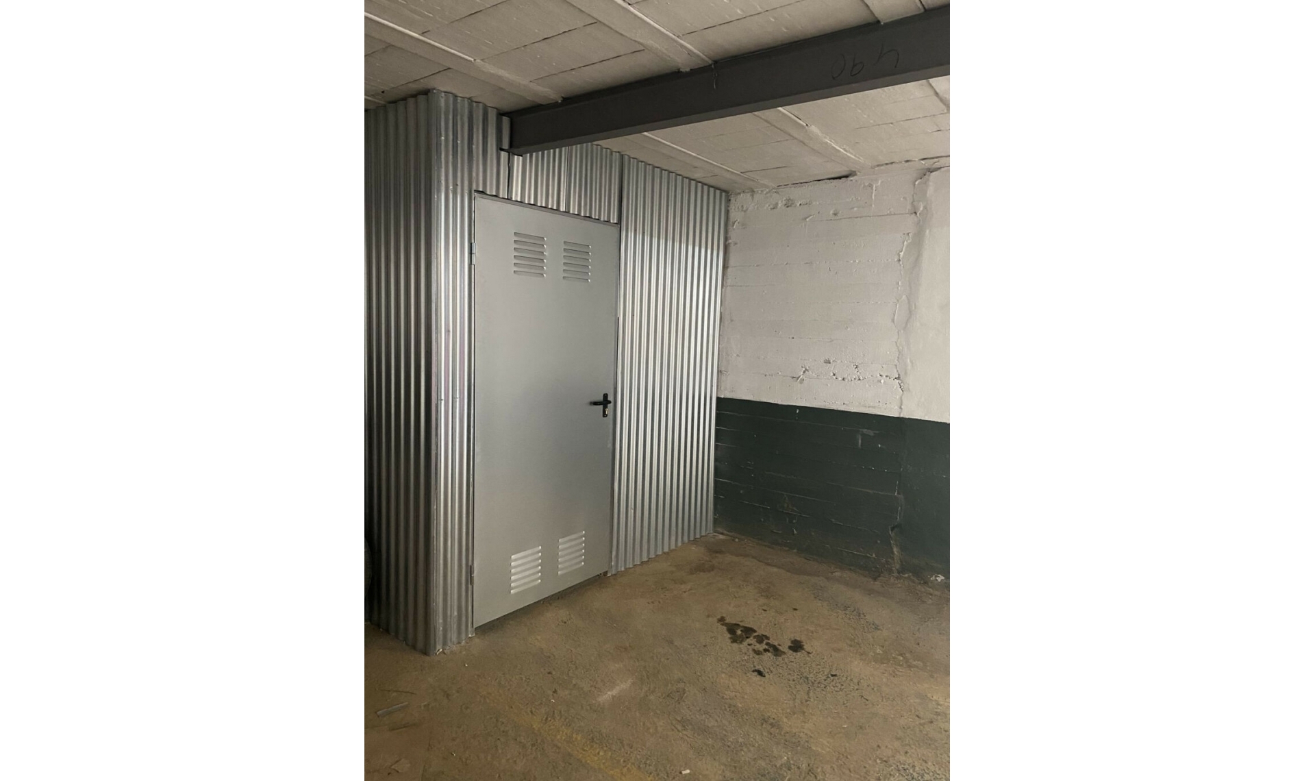 Resale - Apartment -
Diana Park