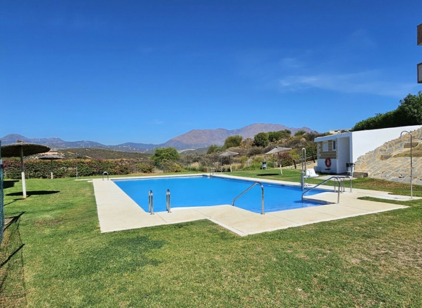 Resale - Apartment -
Doña Julia