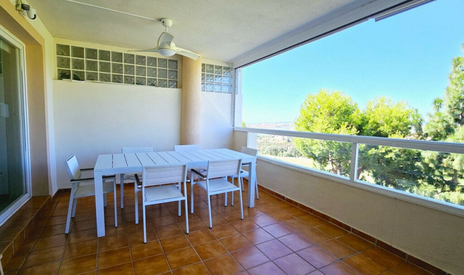 Resale - Apartment -
Doña Julia