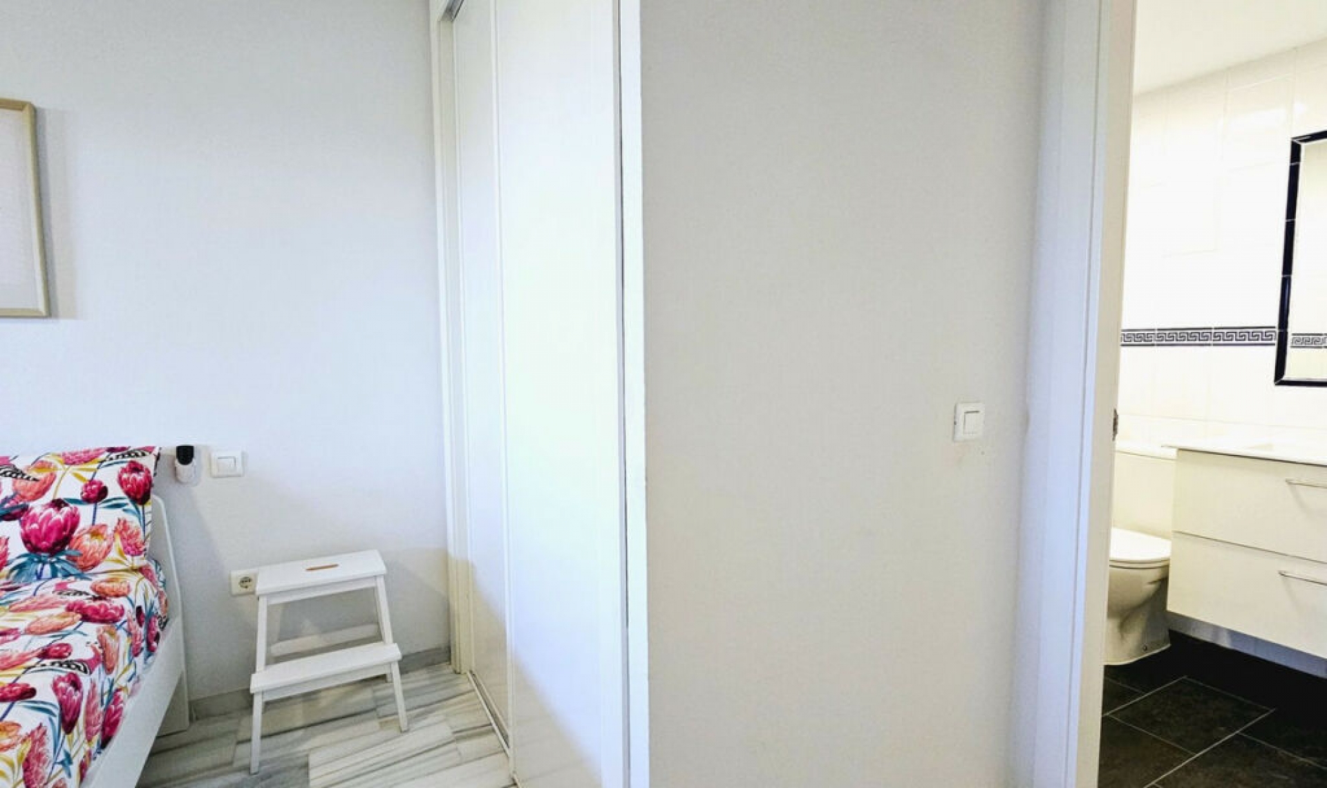 Resale - Apartment -
Doña Julia