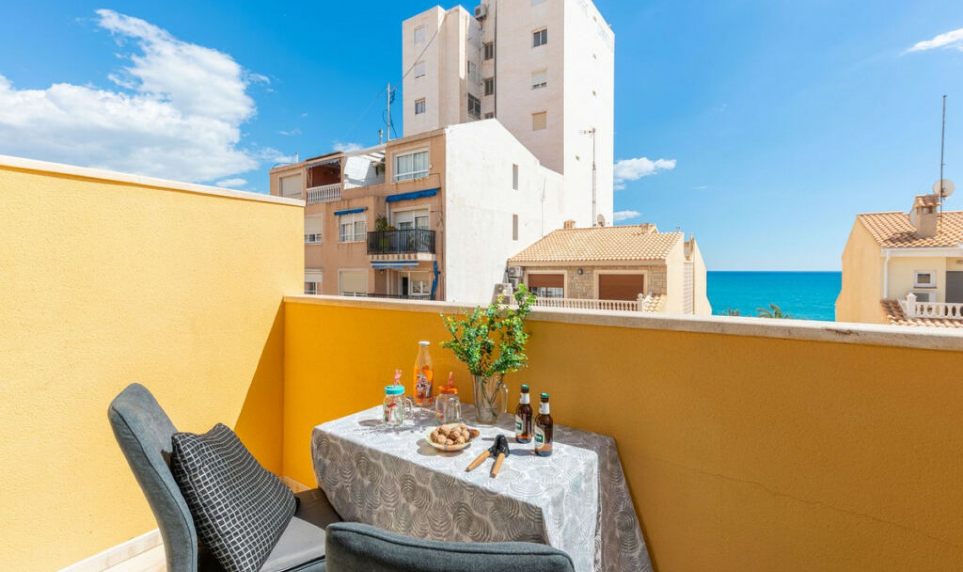 Resale - Apartment -
El Campello