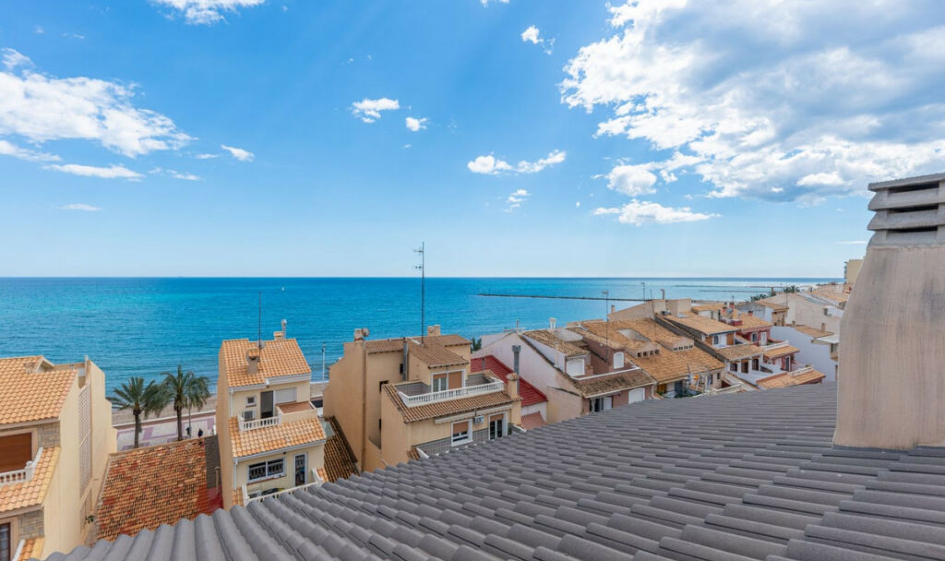 Resale - Apartment -
El Campello