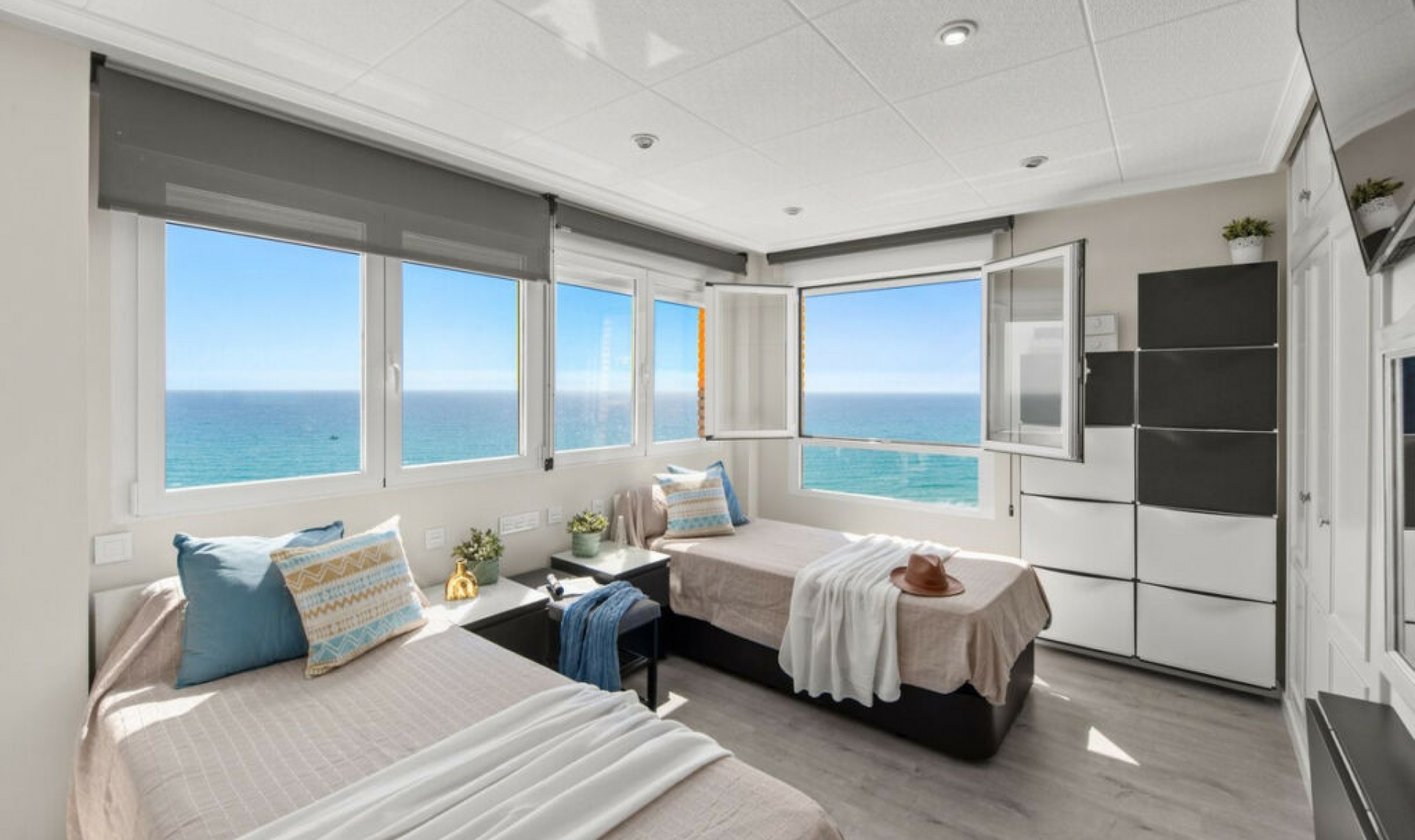 Resale - Apartment -
El Campello