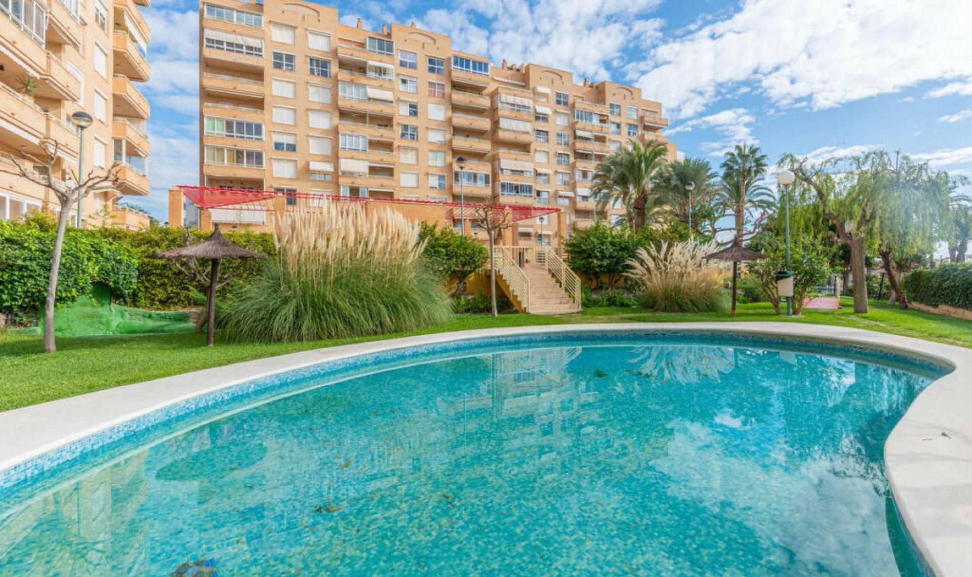 Resale - Apartment -
El Campello