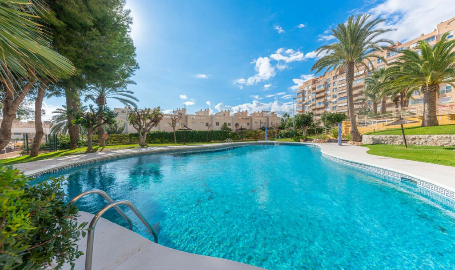 Resale - Apartment -
El Campello