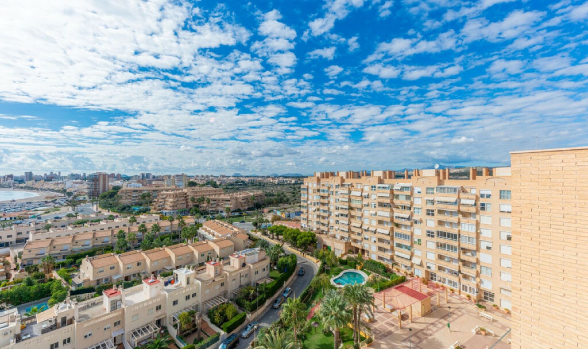 Resale - Apartment -
El Campello