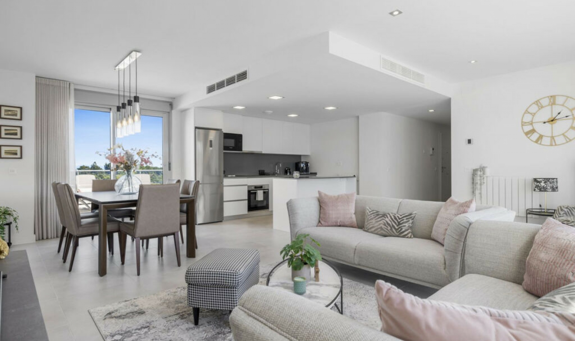 Resale - Apartment -
El Chaparral