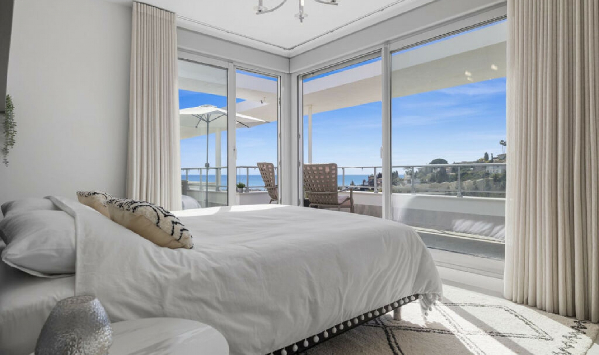 Resale - Apartment -
El Chaparral