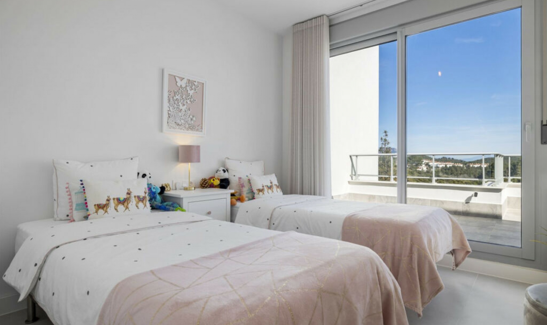 Resale - Apartment -
El Chaparral