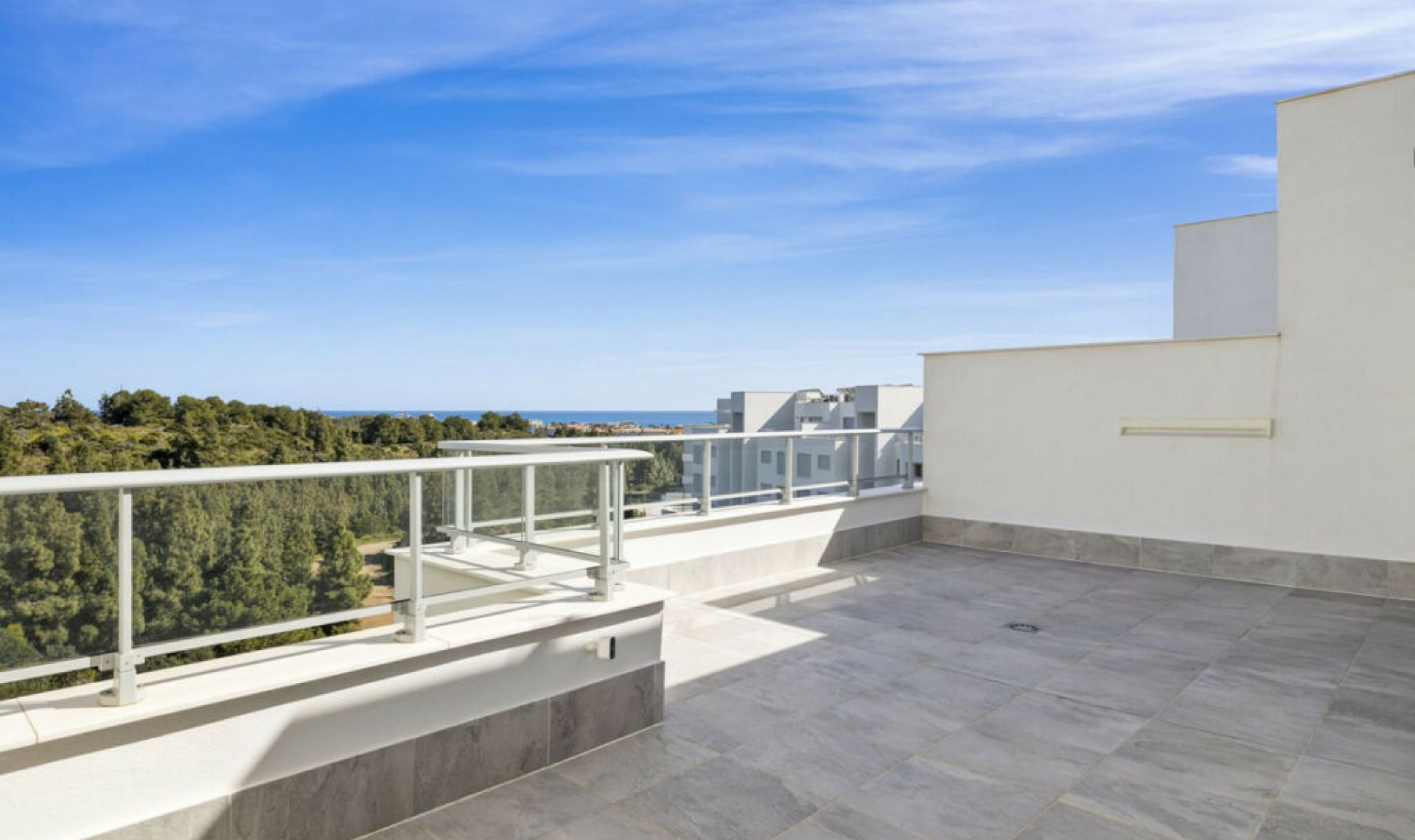 Resale - Apartment -
El Chaparral