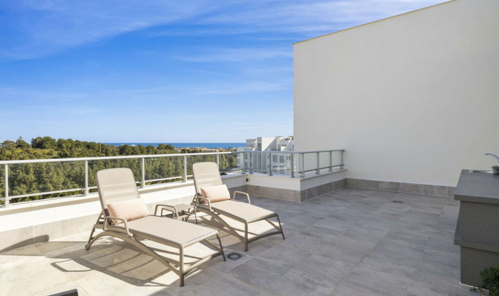 Resale - Apartment -
El Chaparral