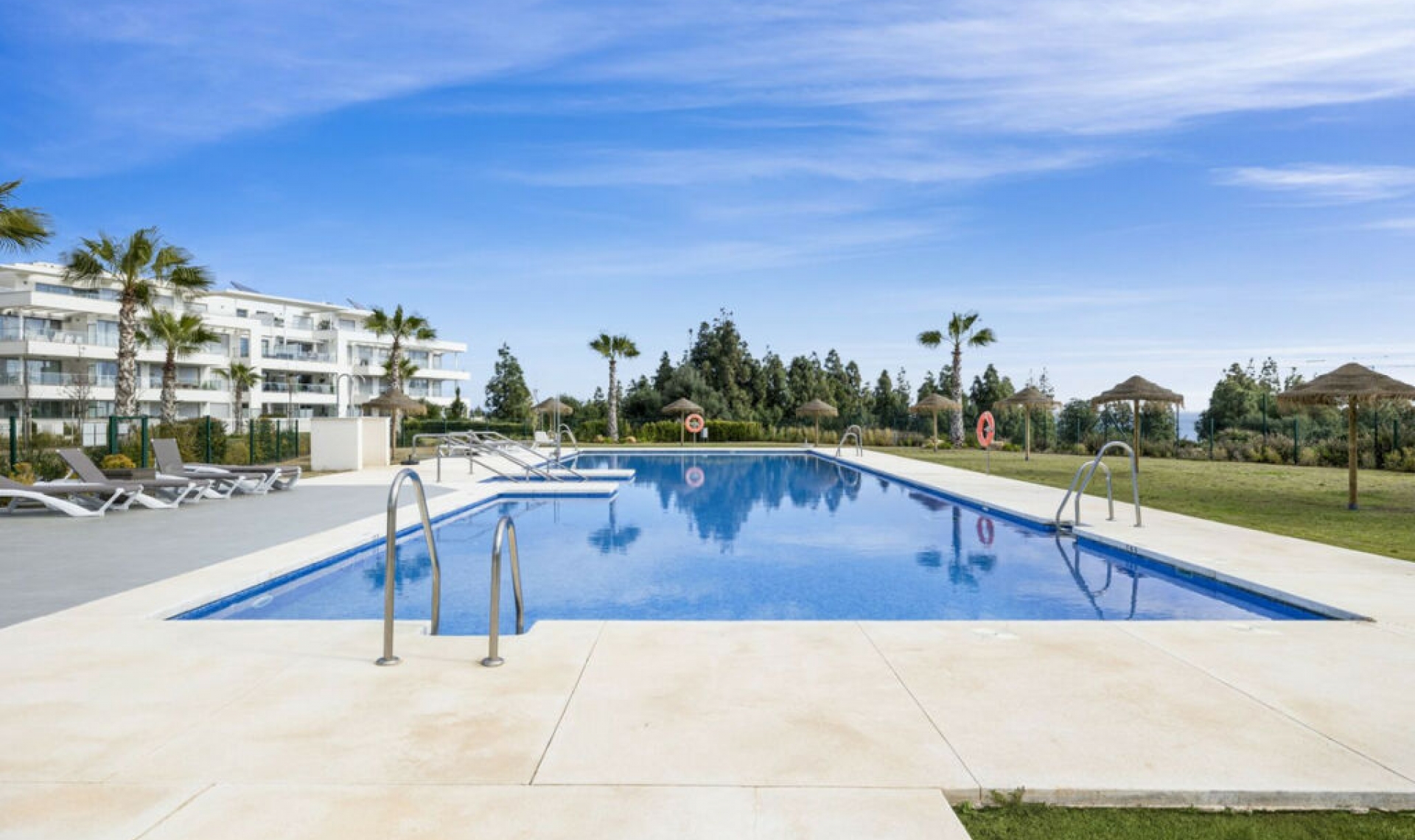 Resale - Apartment -
El Chaparral