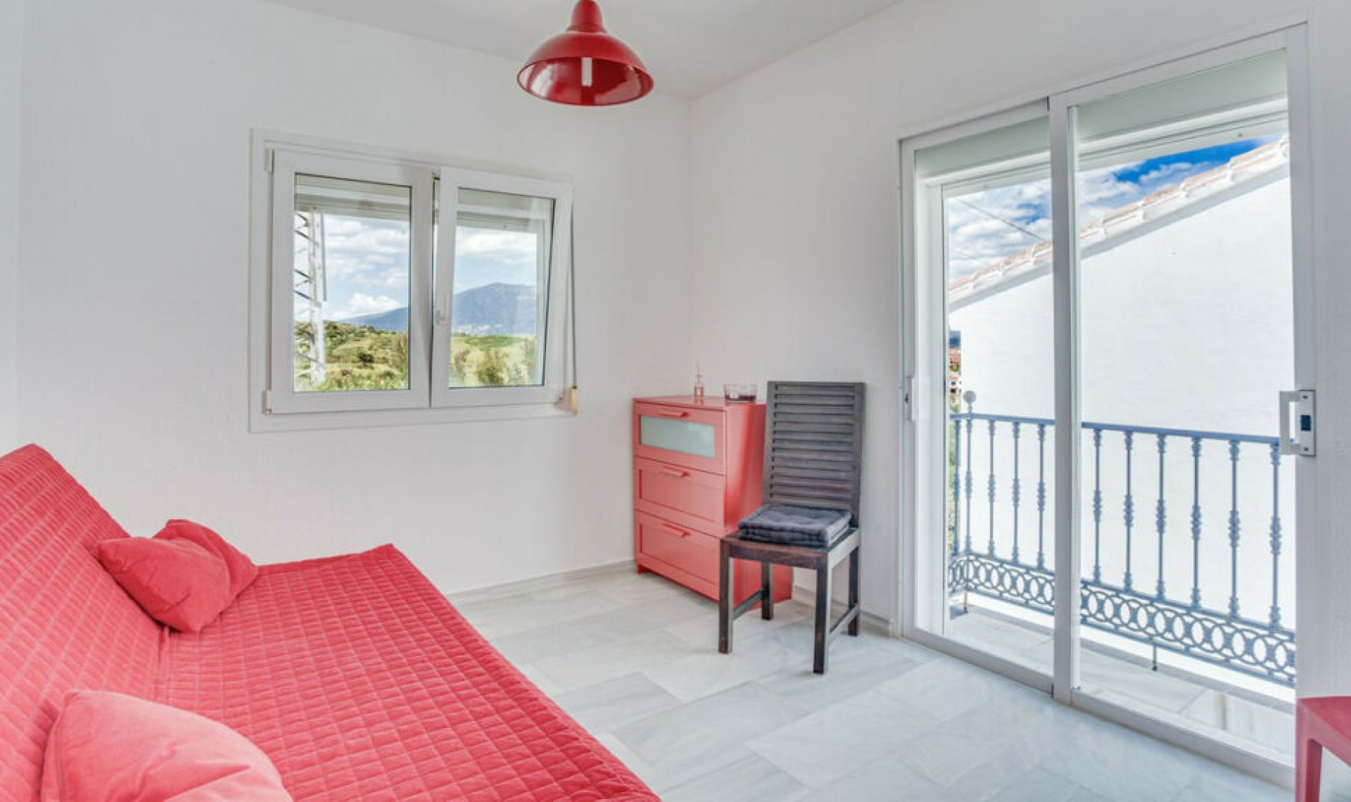 Resale - Apartment -
El Chaparral