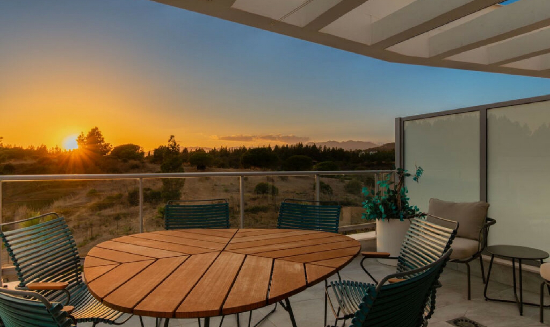 Resale - Apartment -
El Chaparral