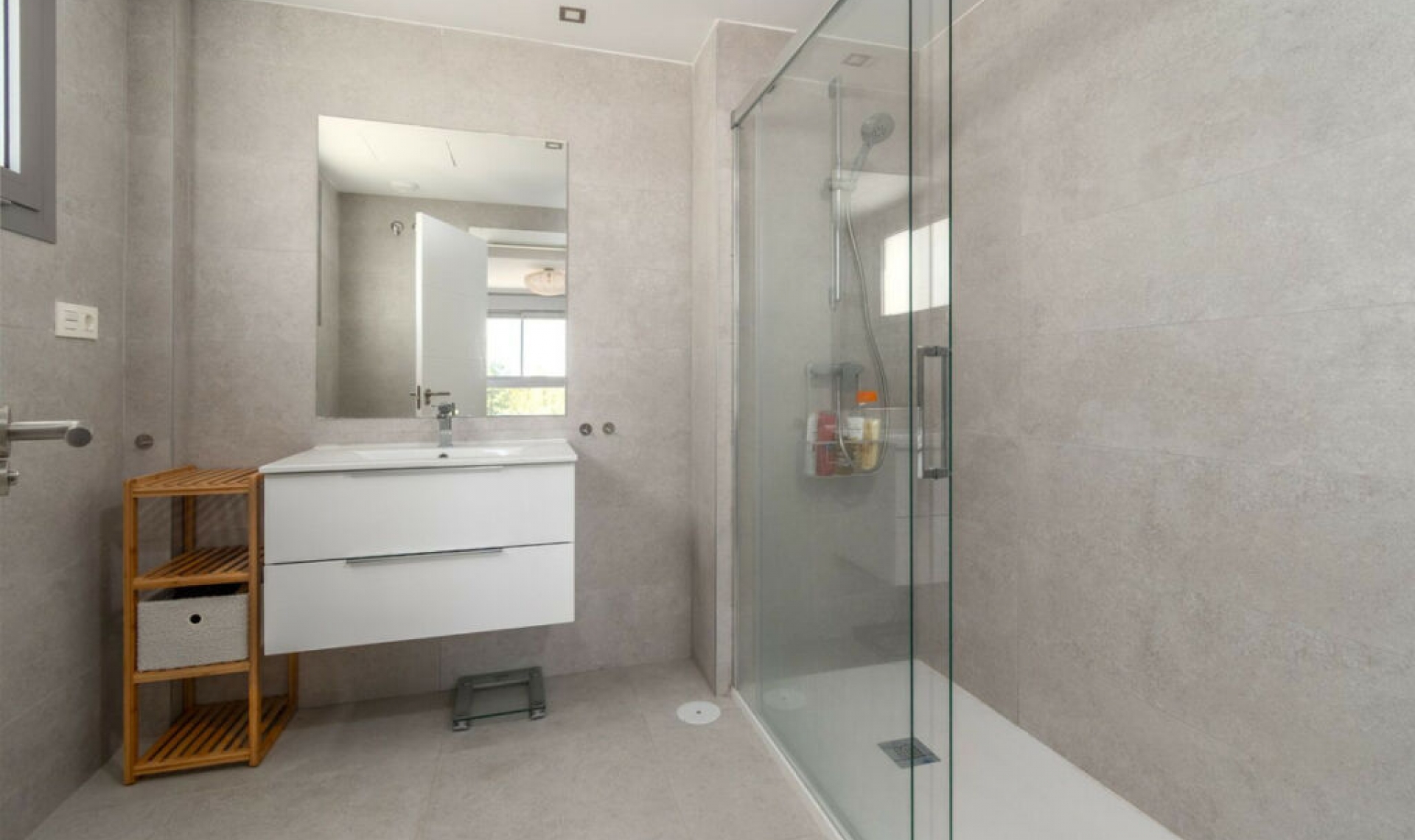 Resale - Apartment -
El Chaparral