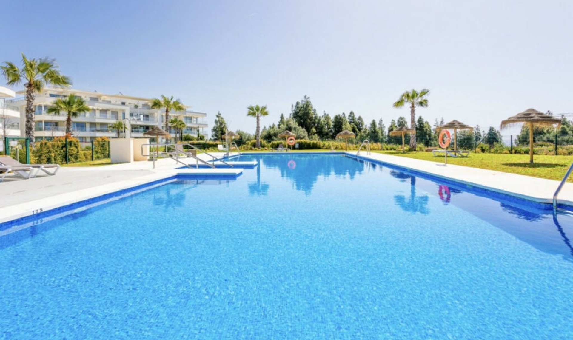 Resale - Apartment -
El Chaparral