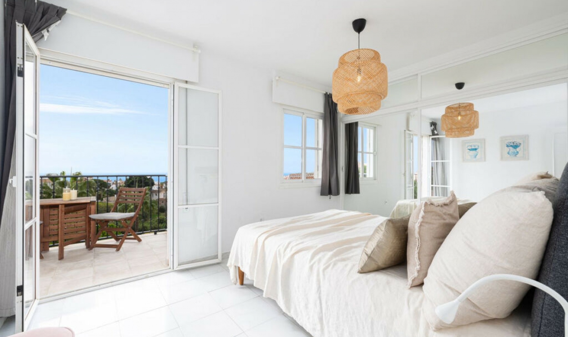 Resale - Apartment -
El Faro