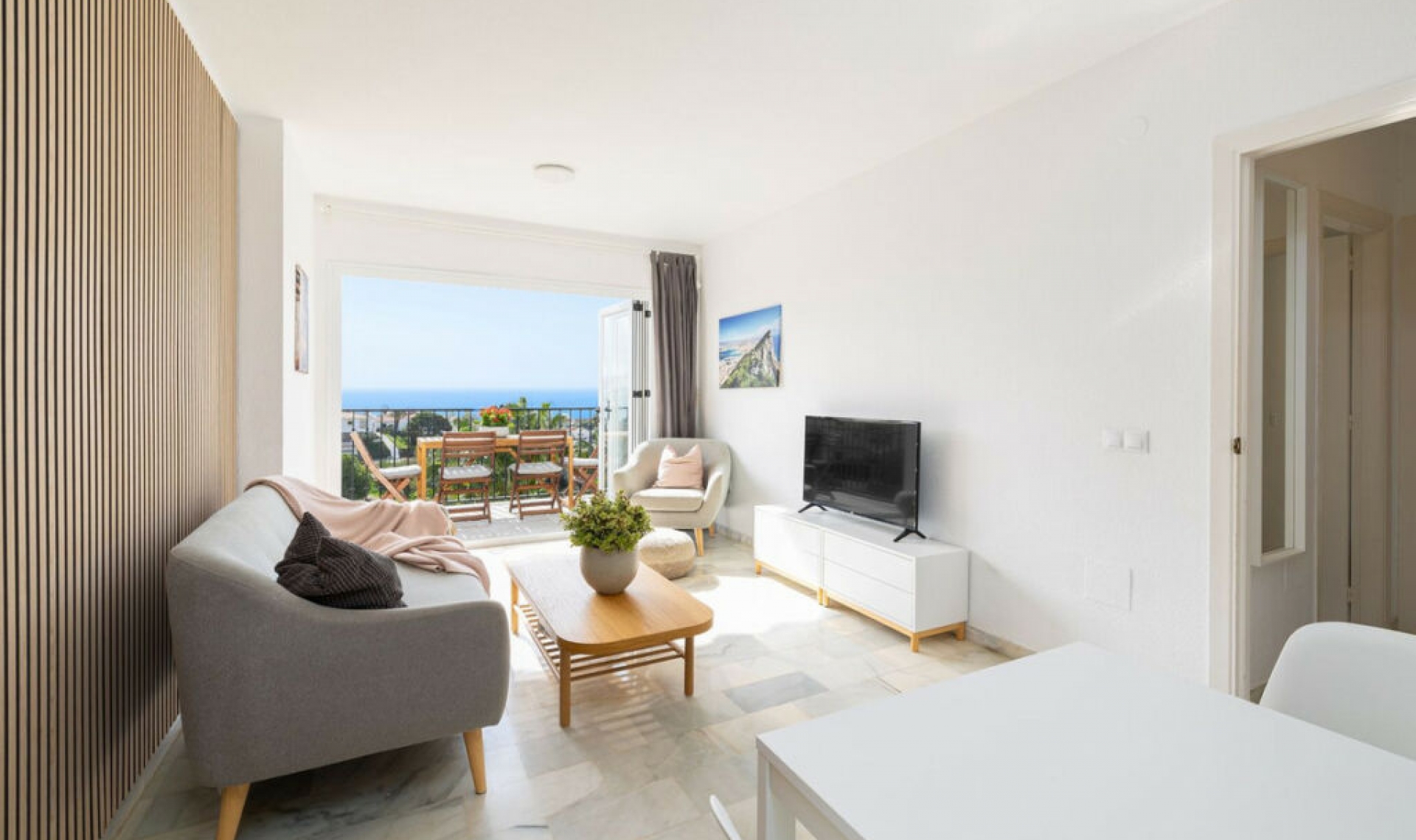 Resale - Apartment -
El Faro