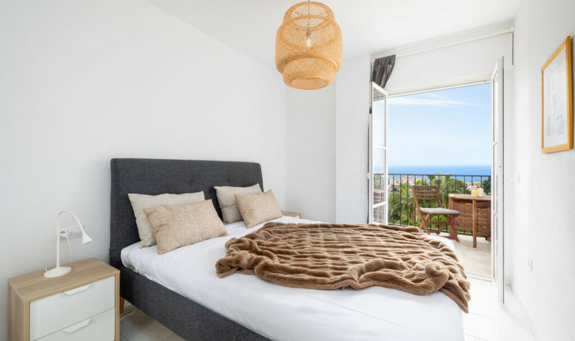 Resale - Apartment -
El Faro