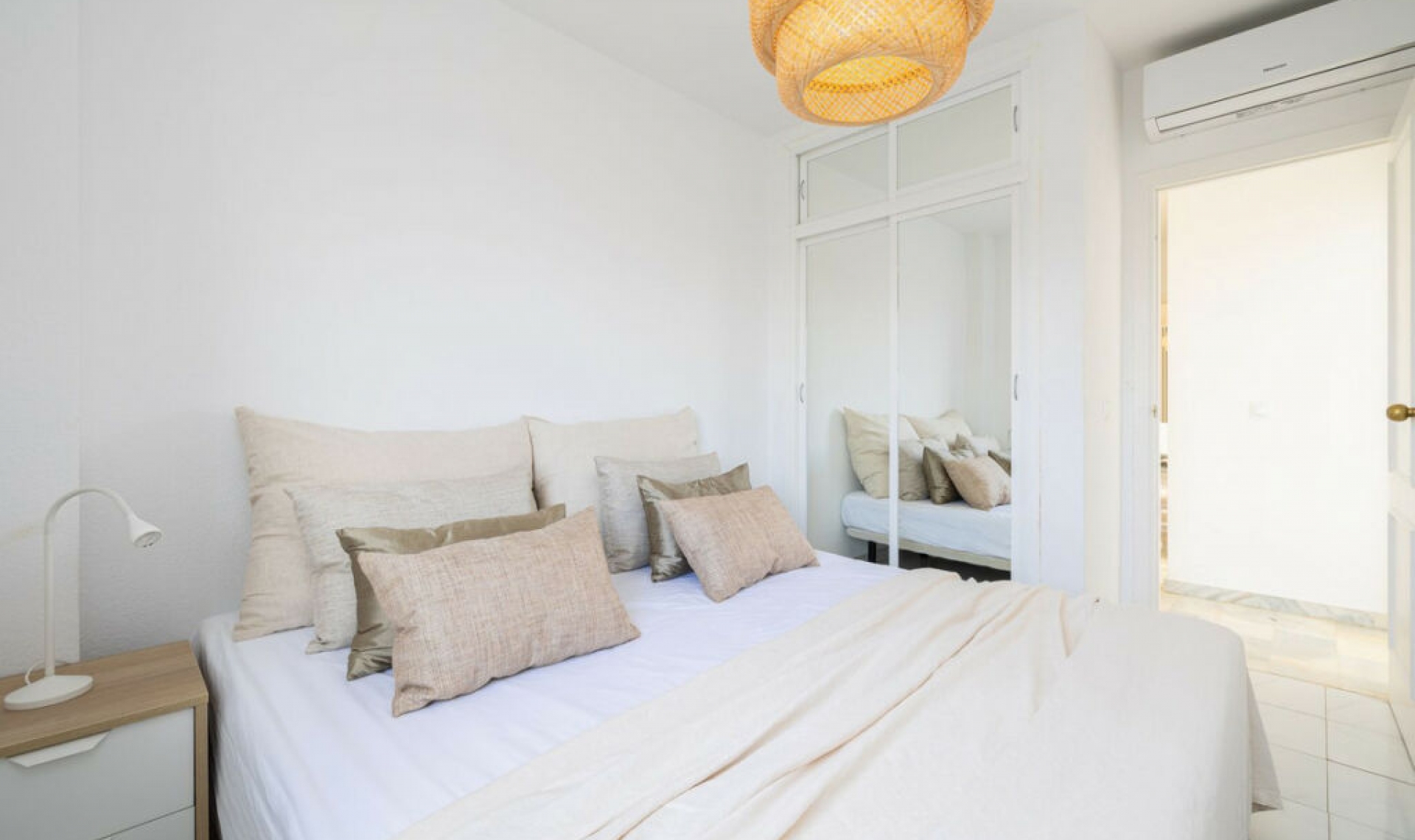 Resale - Apartment -
El Faro