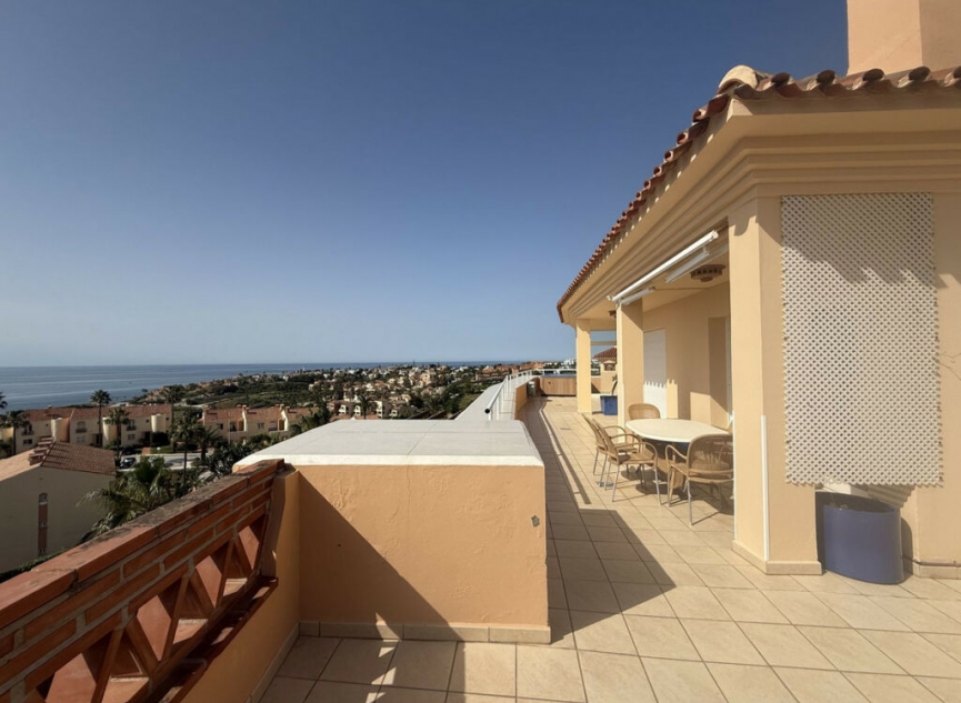 Resale - Apartment -
El Faro