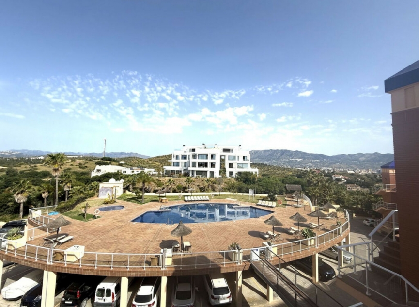 Resale - Apartment -
El Faro