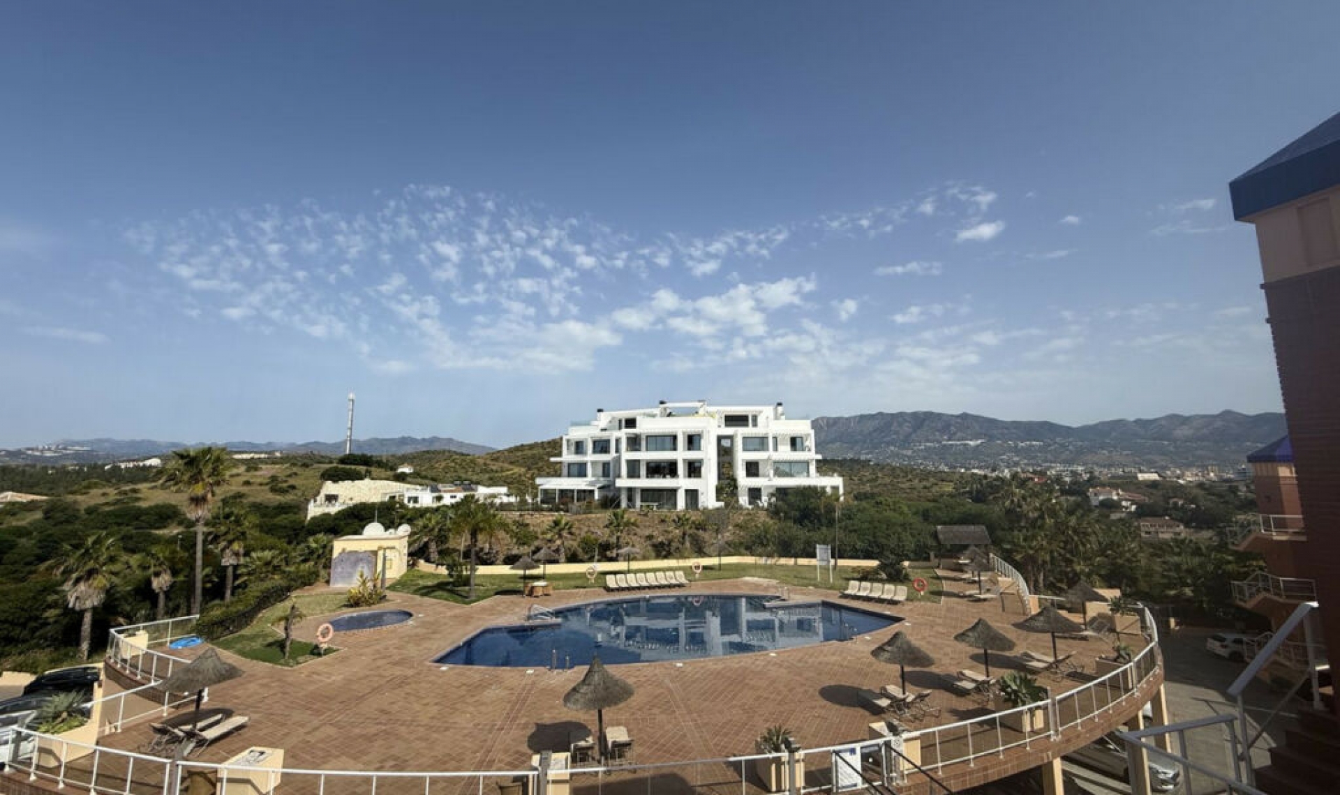 Resale - Apartment -
El Faro