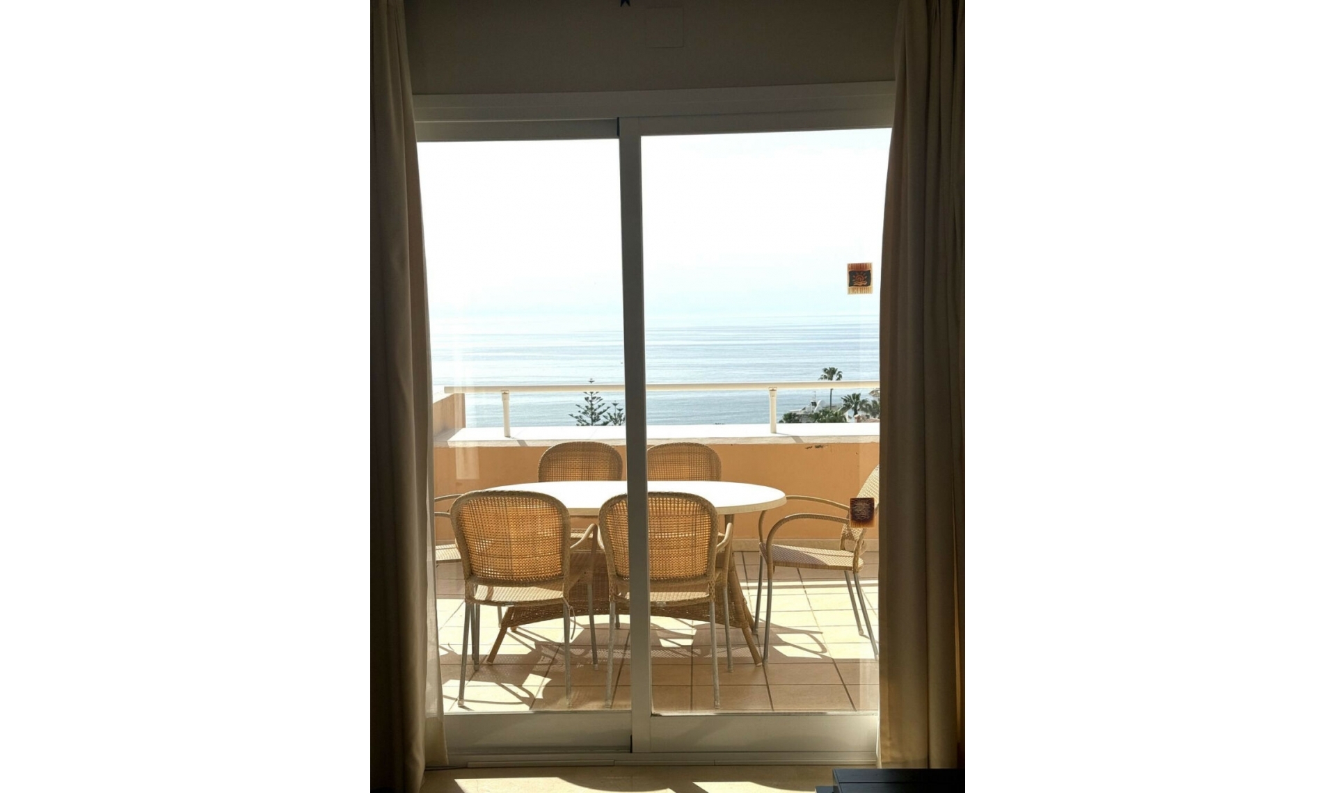 Resale - Apartment -
El Faro