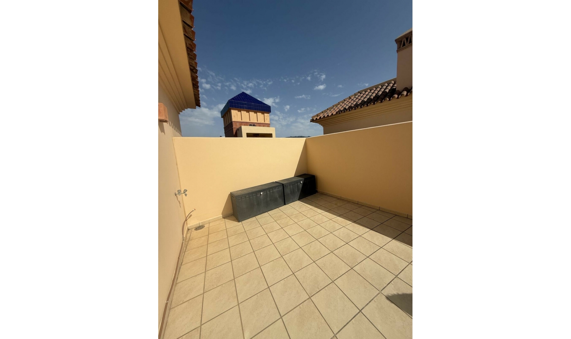 Resale - Apartment -
El Faro