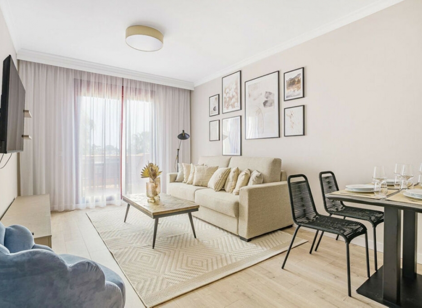 Resale - Apartment -
El Paraiso