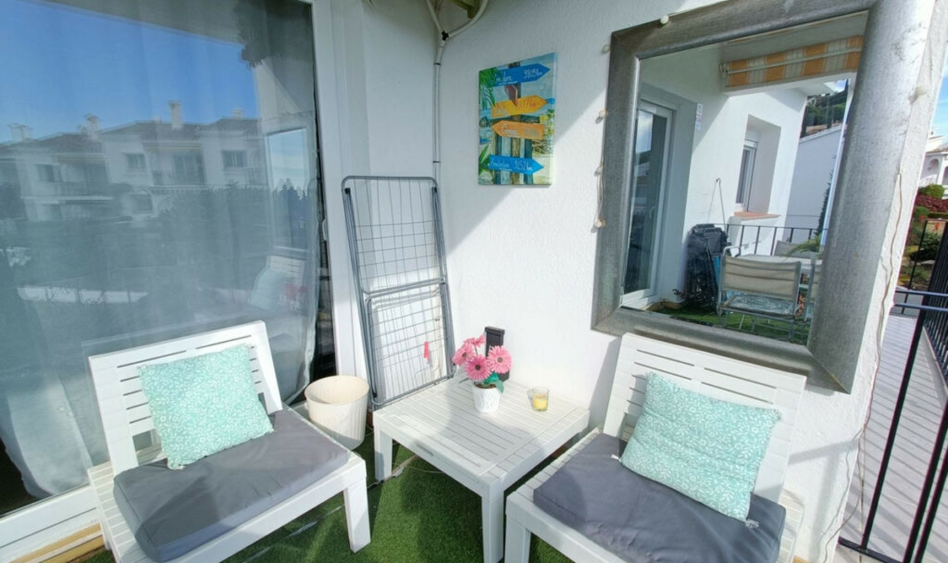 Resale - Apartment -
El Paraiso