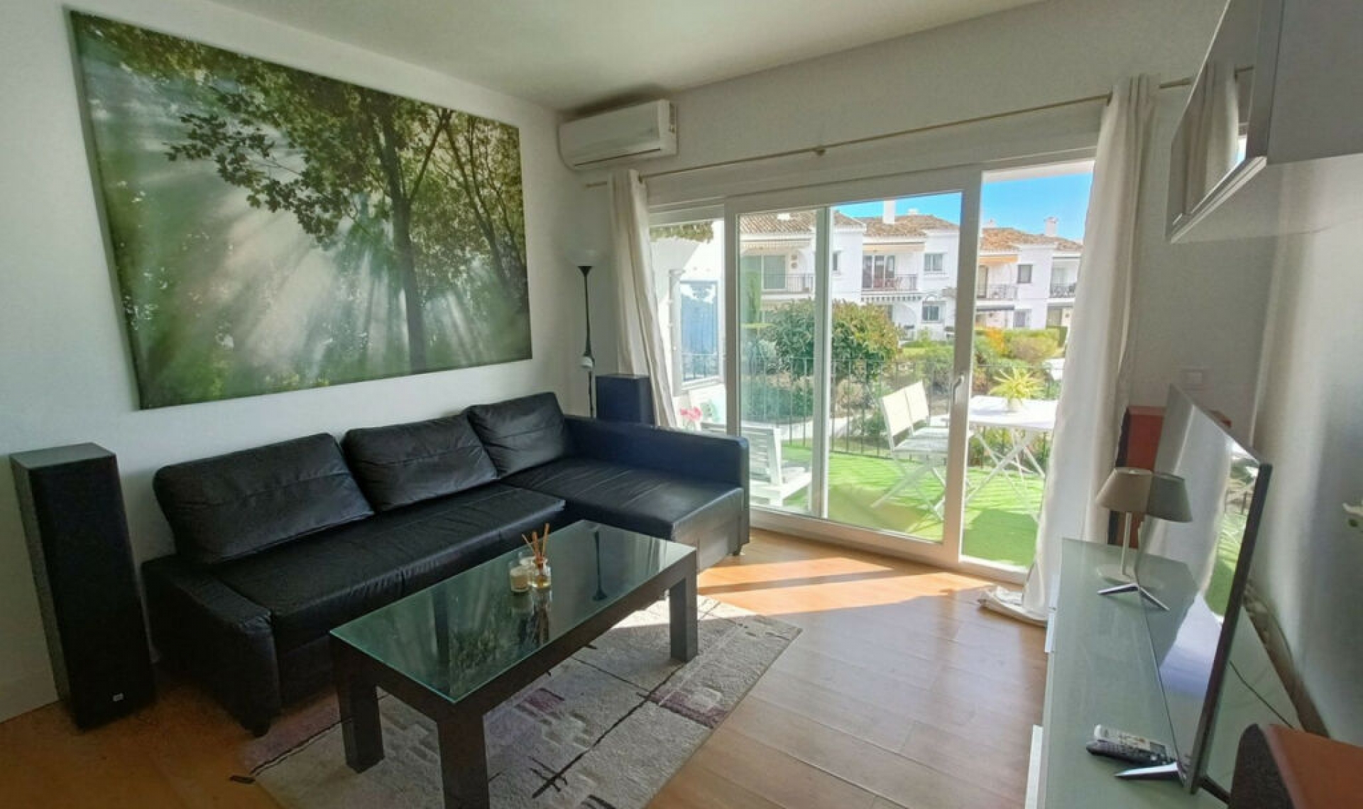 Resale - Apartment -
El Paraiso