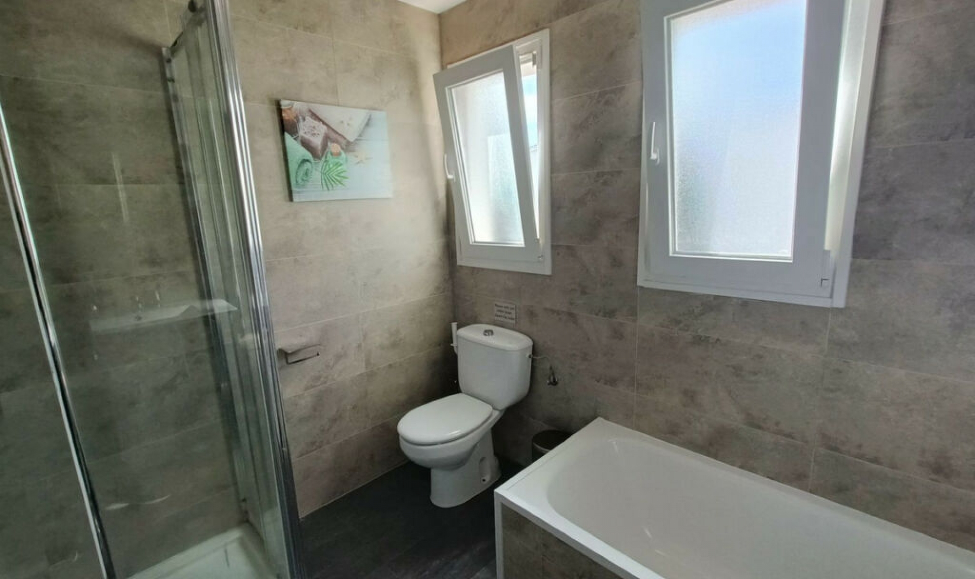 Resale - Apartment -
El Paraiso
