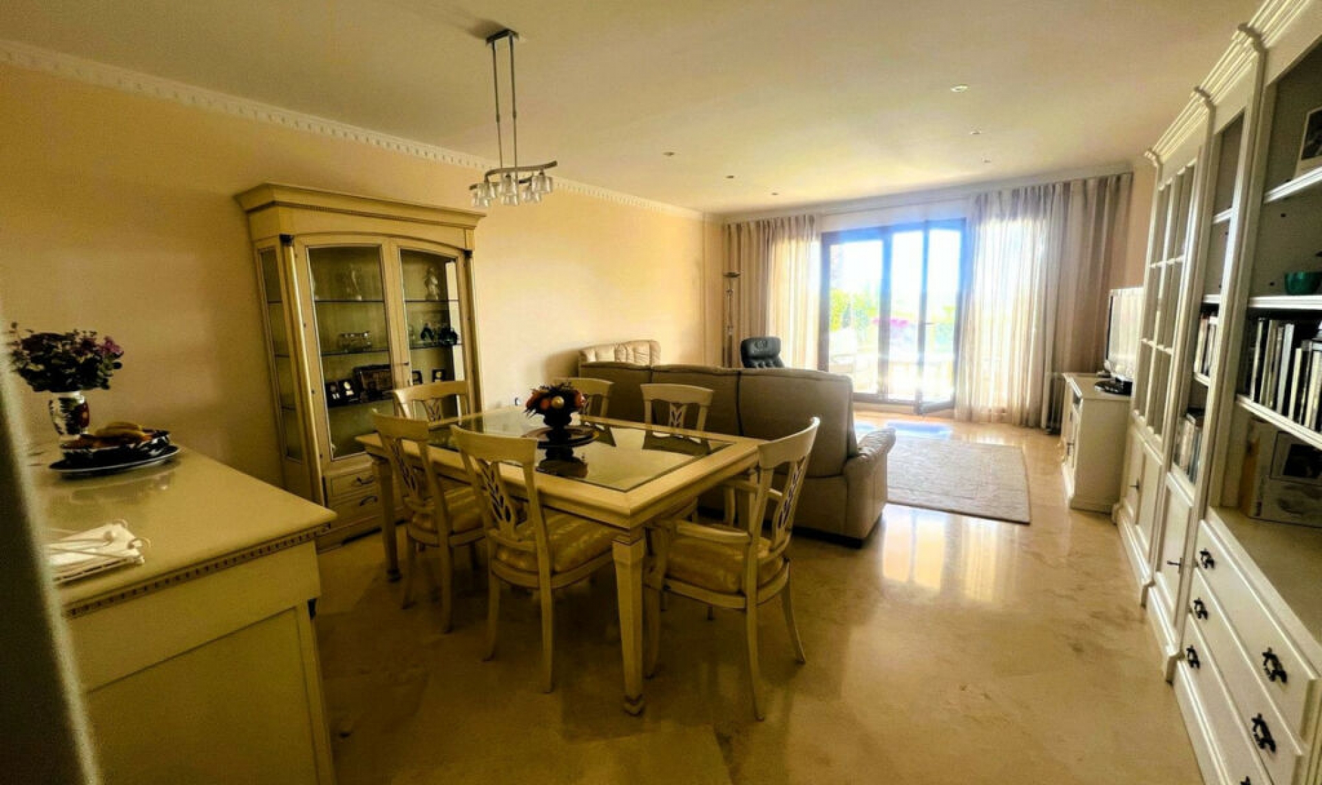 Resale - Apartment -
El Paraiso