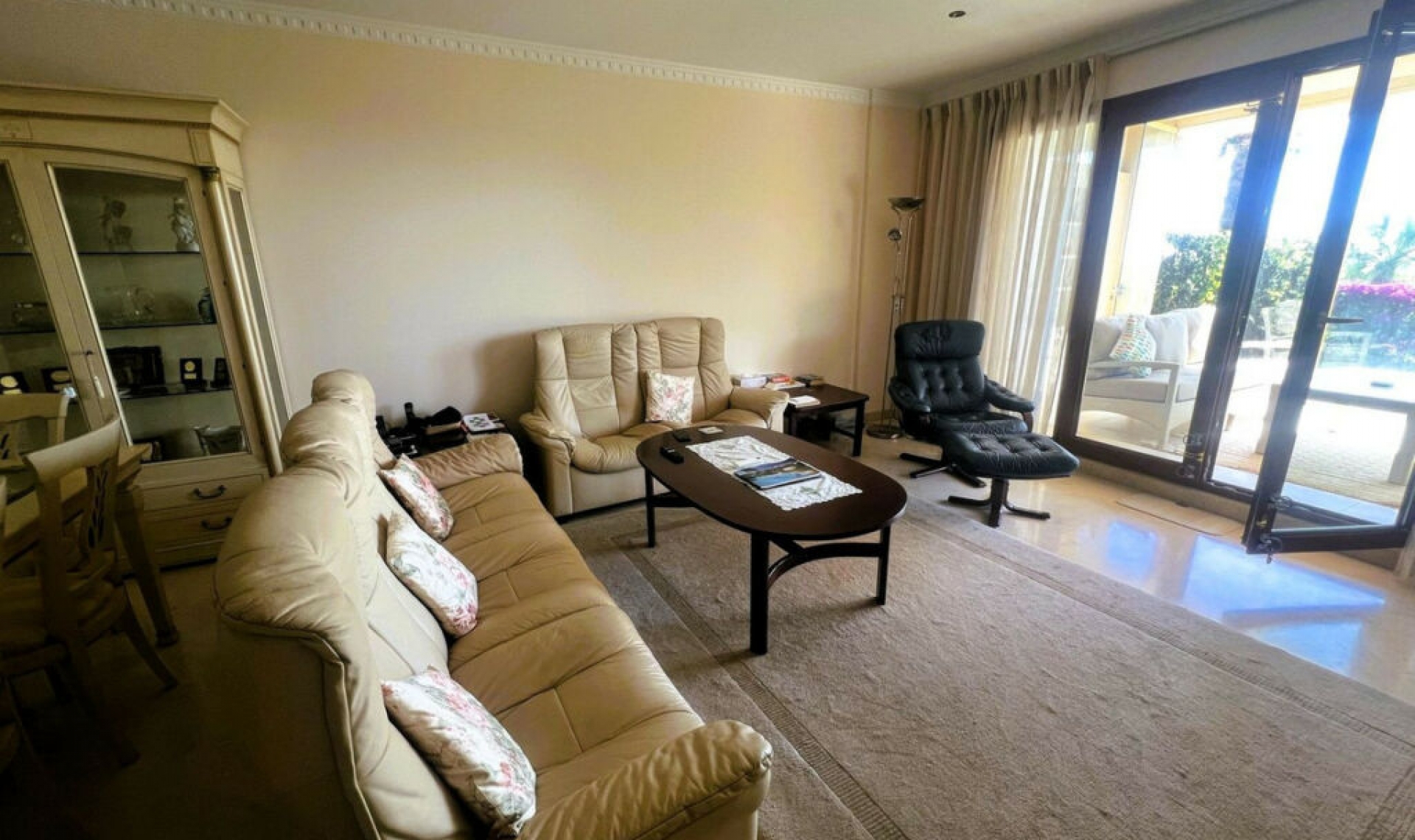Resale - Apartment -
El Paraiso