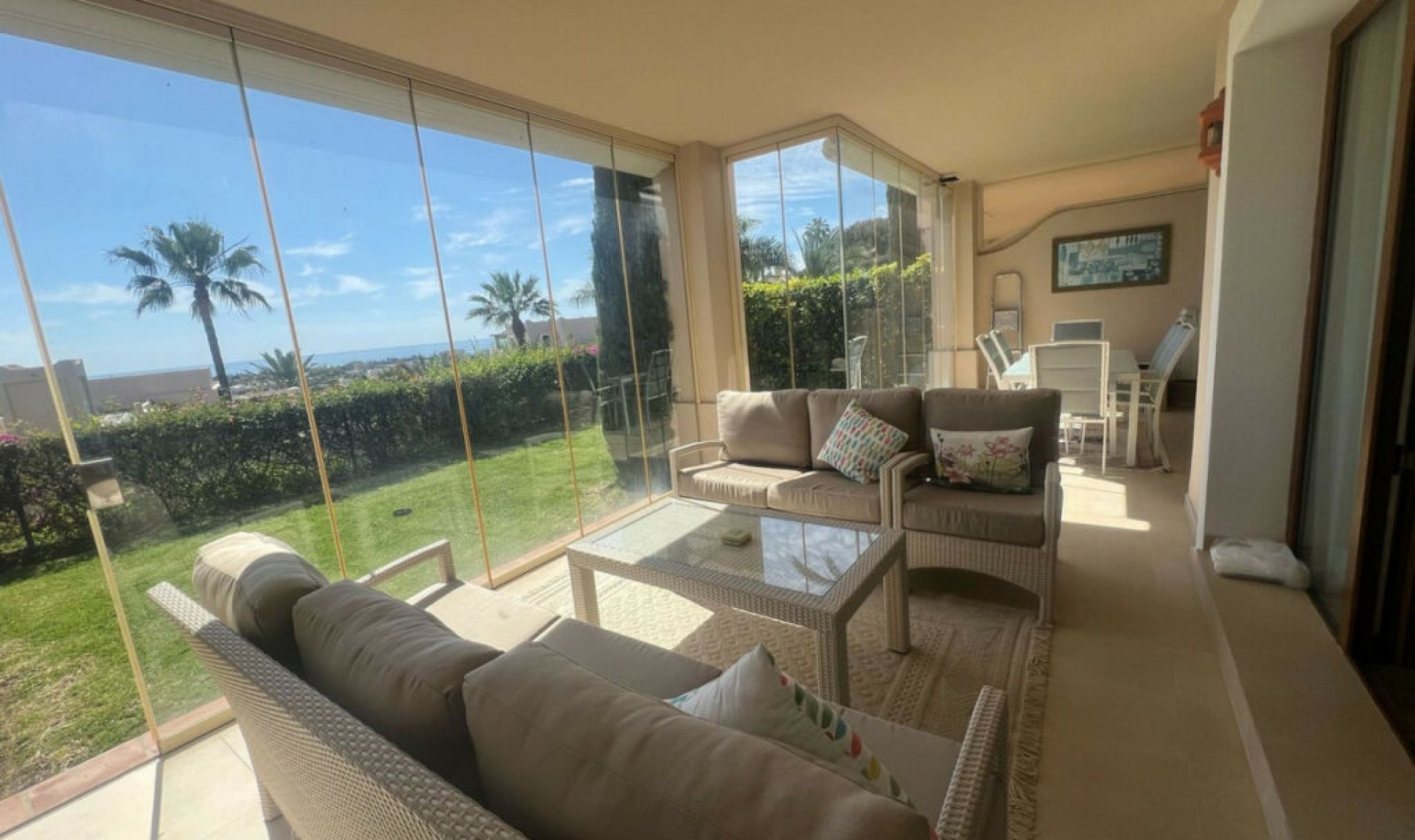 Resale - Apartment -
El Paraiso
