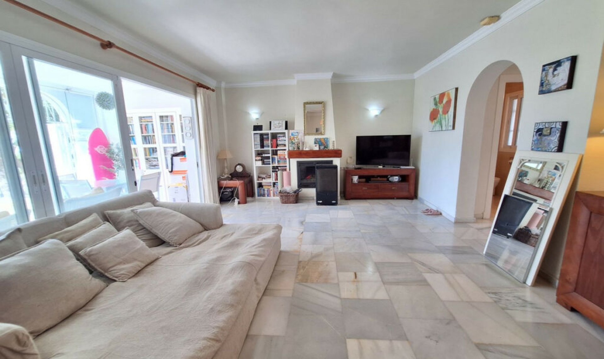 Resale - Apartment -
El Paraiso